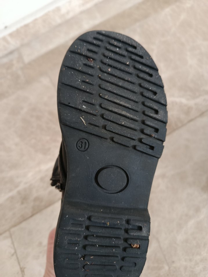 Kız çocuk siyah bot - Görsel 4