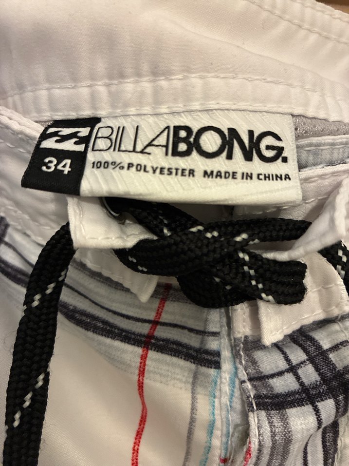 Ekose Desenli Erkek Beyaz Gri Kemerli Şort - Görsel 4