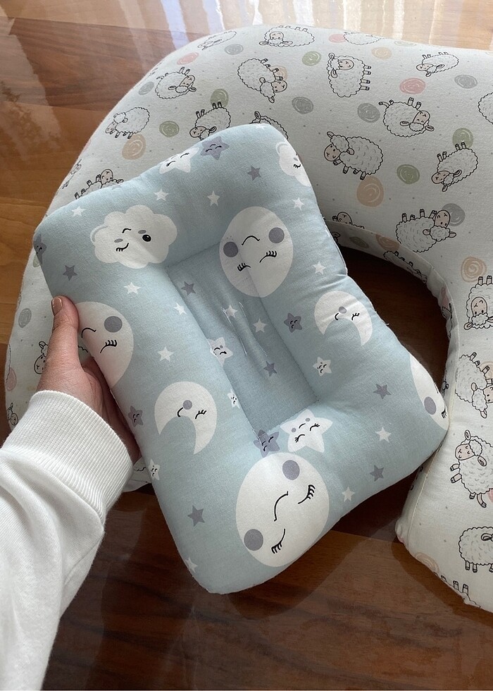 Emzirme Yastığı ve Hediye Kol Destek Yastığı - Görsel 3