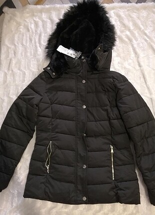 Stradivarius Şişme Mont