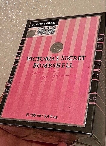 Victoria s Secret Bombshell