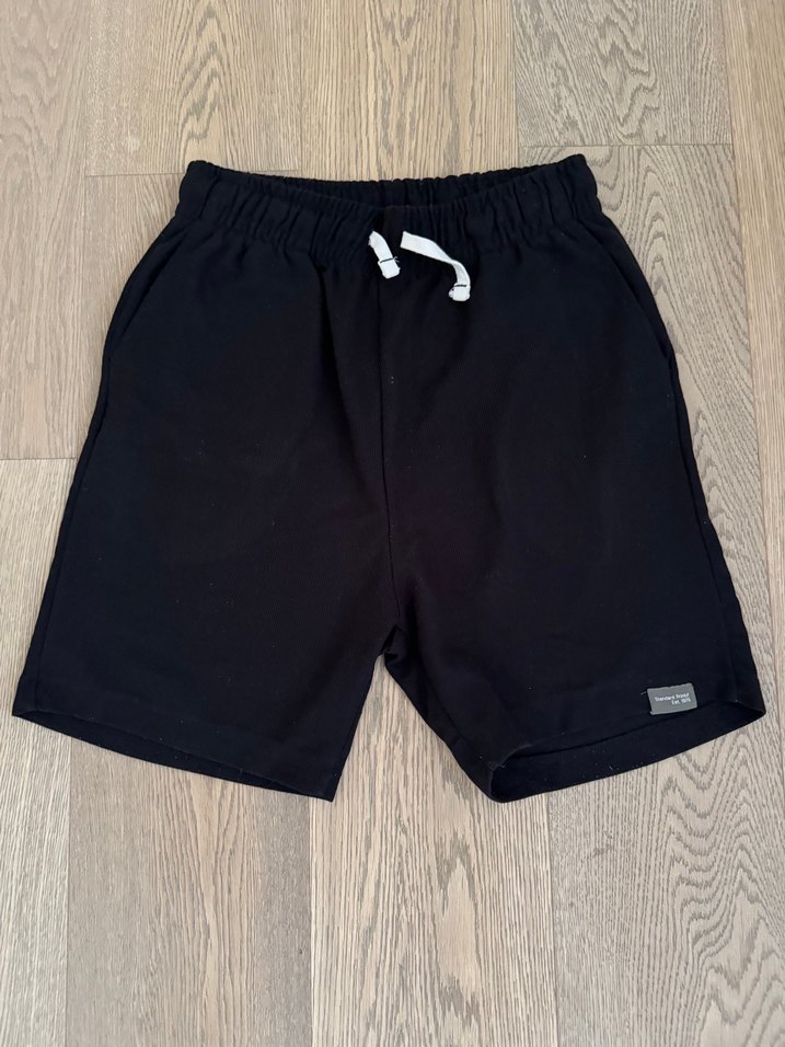 Erkek Siyah Pamuklu Rahat Kesim Şort - Görsel 3