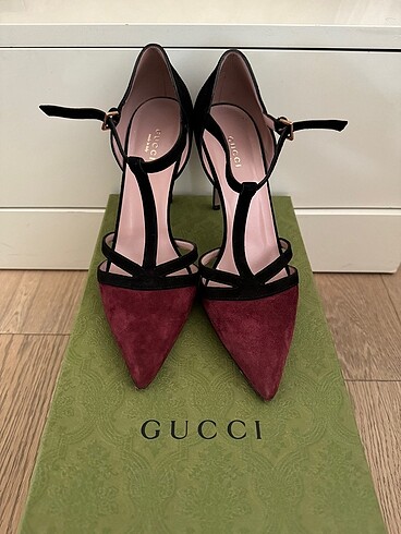 GUCCİ SÜET AYAKKABI