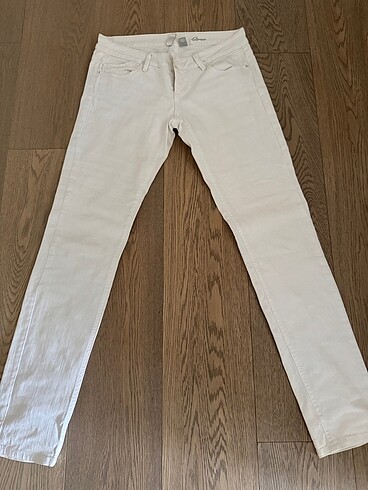 MANGO JEANS