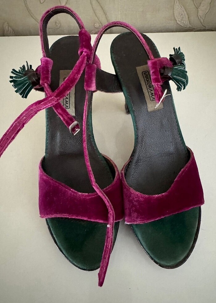 VAKKORAMA KADİFE AYAKKABI - Görsel 2