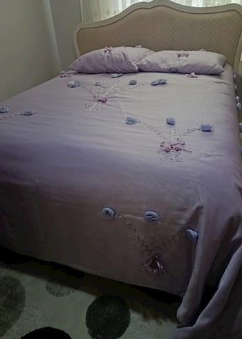 Nakışlı Pastel Mor Yatak Örtüsü - Görsel 2