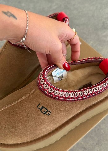 UGG Kadın Süet Kahverengi Yumuşak Terlik - Görsel 2