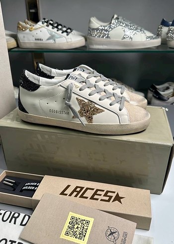 Golden Goose Deluxe 40