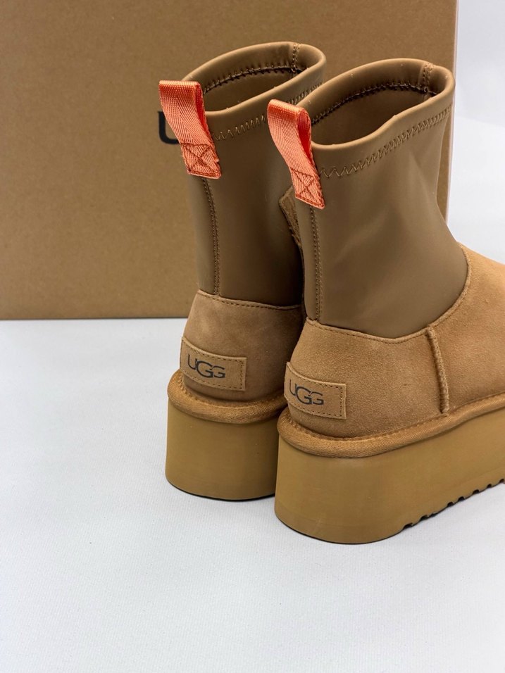 Bej Süet UGG Kadın Dolgu Topuk Bot - Görsel 3