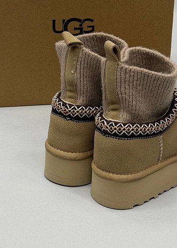 UGG Bej Örgü Yünlü Platform Topuklu Terlik - Görsel 3