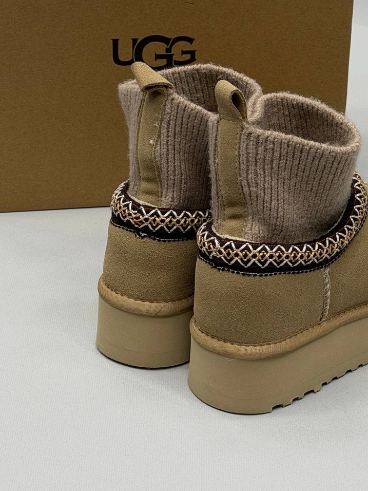 UGG Bej Örgü Yünlü Platform Topuklu Terlik - Görsel 3