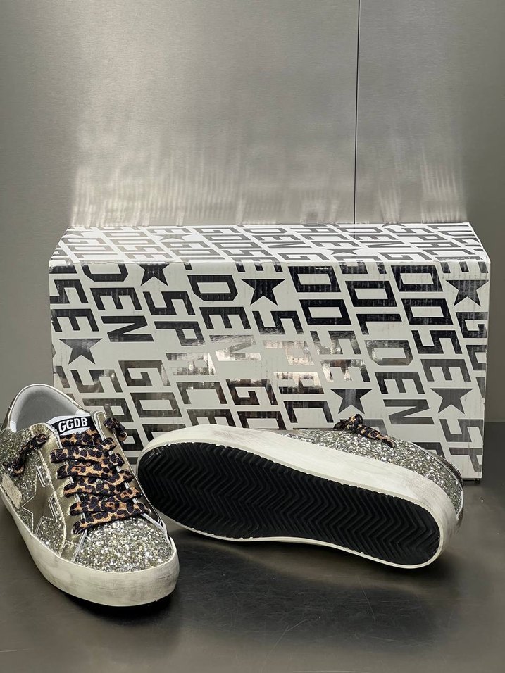 GOLDEN GOOSE Topuklu Gri Yılan Desenli Payetli Kadın - Görsel 3