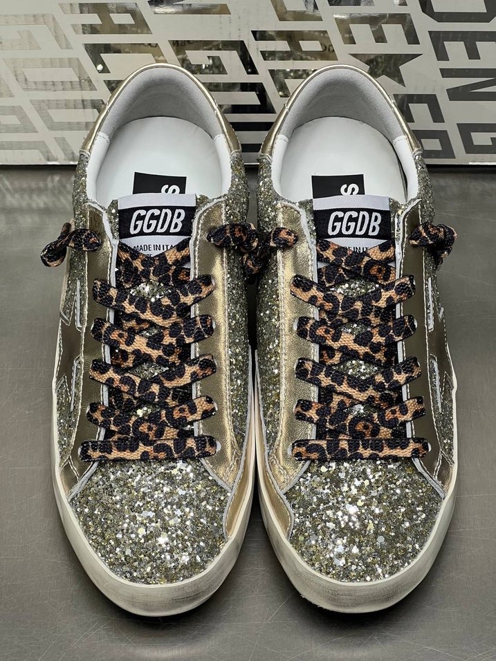 GOLDEN GOOSE Topuklu Gri Yılan Desenli Payetli Kadın - Görsel 2