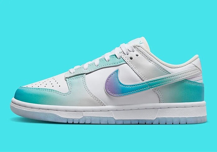 Nike Nike Dunk Low ?Unlock Your Space?