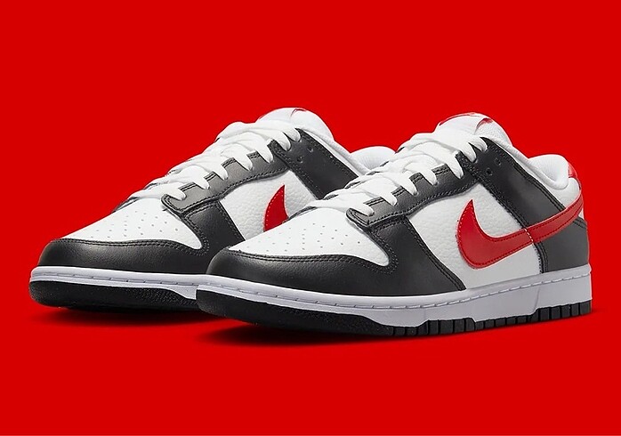Dunk Low 'Black White Red' -