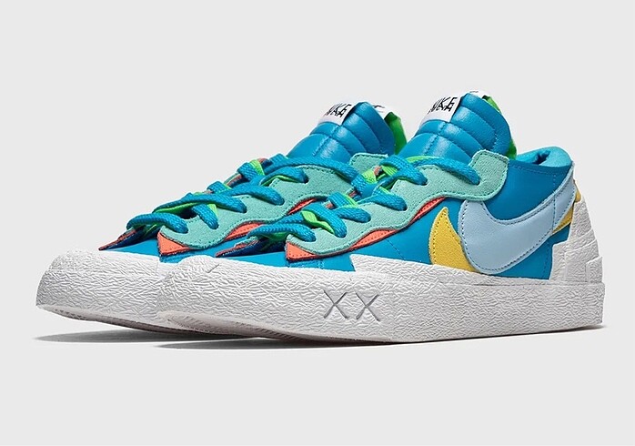 KAWS x sacai x Nike Blazer Low ?Neptun Bl