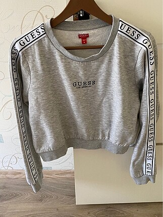 Guess marka sweatshirt