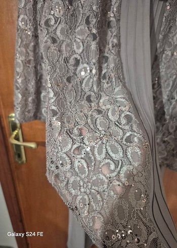 Bej Uzun Kollu Drapeli Kadın Elbise - Görsel 4