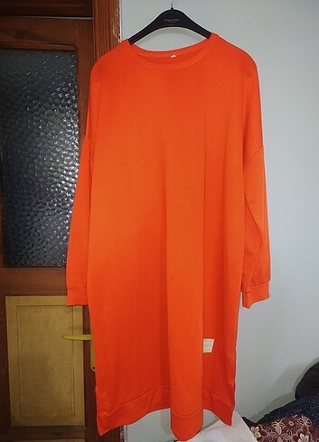 50 Beden turuncu Renk Moda selvimden almıştım