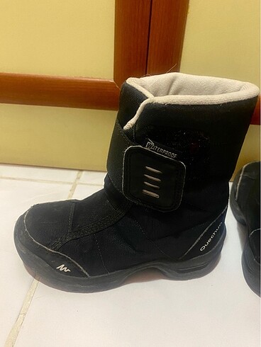 28 Beden Decathlon quechua cocuk kar botu