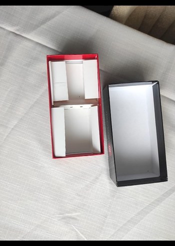 boş Xiaomi telefon kutusu - Görsel 2