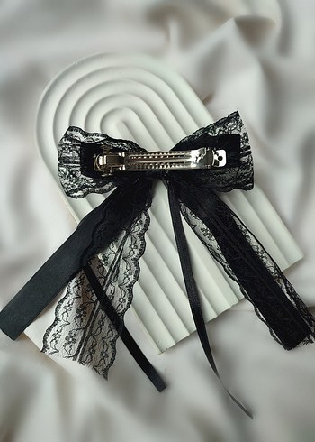 Siyah Dantel Fiyonklu Gotik Saç Aksesuarı - Görsel 2