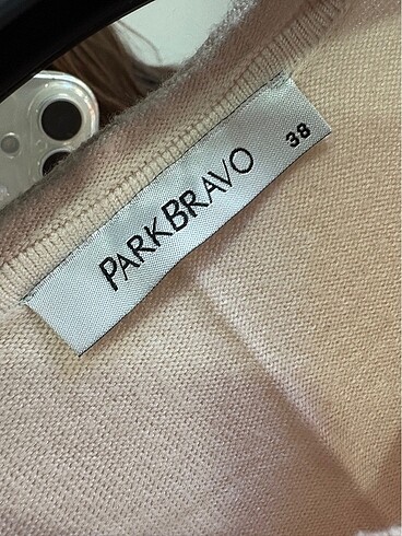 Park Bravo sıfır kollu bluz