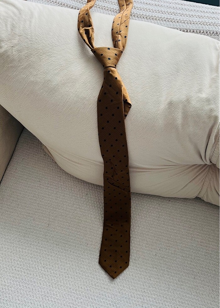 Çok Kaliteli Kravat - Görsel 2