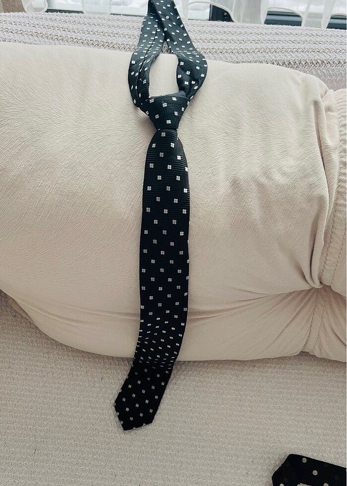 Çok Kaliteli Kravat - Görsel 3