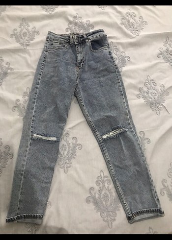 Gri Midi Boy Yırtık Detaylı Kadın Denim Jean - Görsel 2