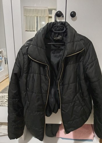 Siyah Fermuarlı Kadın Sokak Stili Mont - Görsel 2