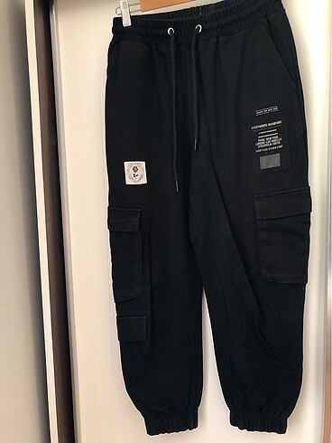 Bershka kargo eşofman
