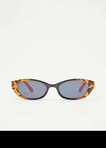 Bershka leoparlı güneş gözlüğü 