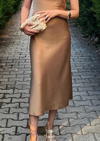 36 Beden Bej Saten Uzun Elbise
