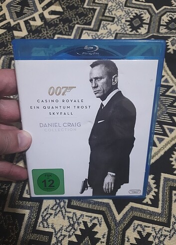 007 Skyfall, Quantum Of Solace, Casino Royale blu ray 3 lu set