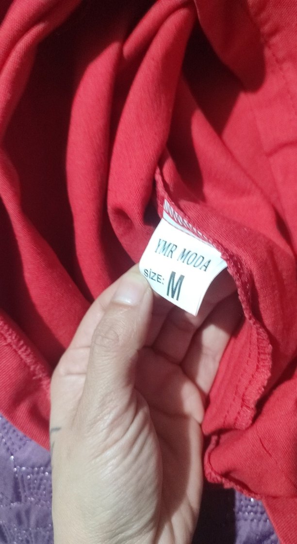 Kızlar için Kırmızı Fırfırlı Askılı Tulum - Görsel 3