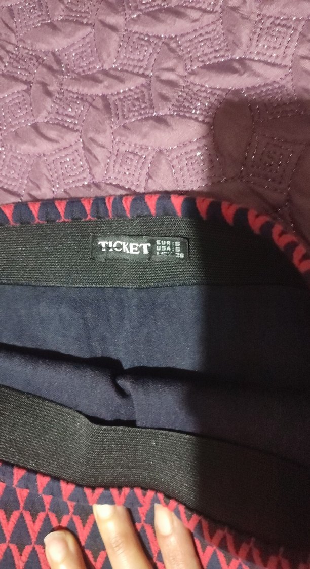 Kırmızı Desenli Midi Büzgülü Kadın Etek - Görsel 3