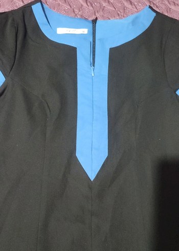 V Yaka Siyah Kadın Kalem Elbise - Görsel 2