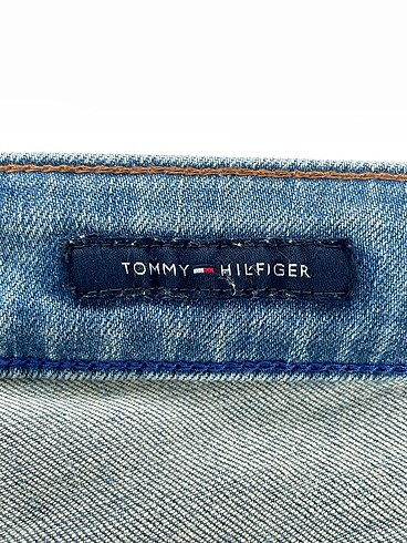 26 Beden mavi Renk Tommy Hilfiger Jean / Kot %70 İndirimli.