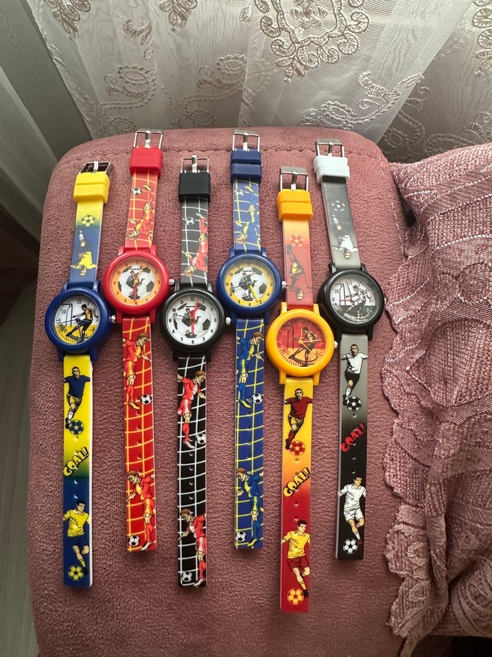 Renkli Erkek Çocuk Spor Temalı Velcro Saatler - Görsel 3