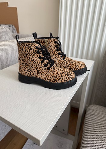 26 Beden Zara bot