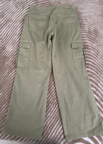 Stradivarius Kadın Kargo Pantolon - Görsel 3