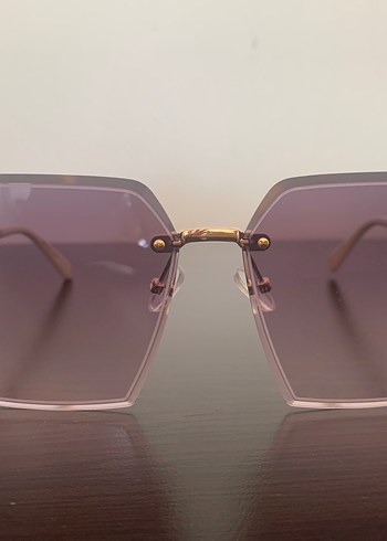 GUCCI Bej Transparan Kadın Gözlüğü