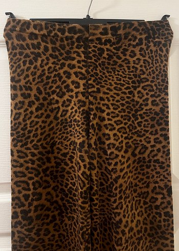 Bershka Leopar Desen Triko Takım - Görsel 9