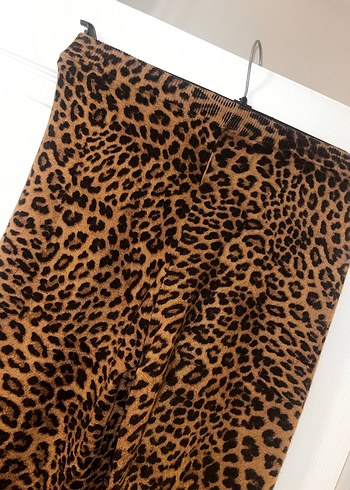 Bershka Leopar Desen Triko Takım - Görsel 12