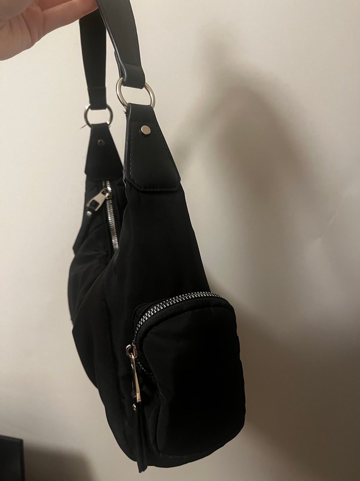 Siyah Deri Tokalı Kadın Çantası - Görsel 3