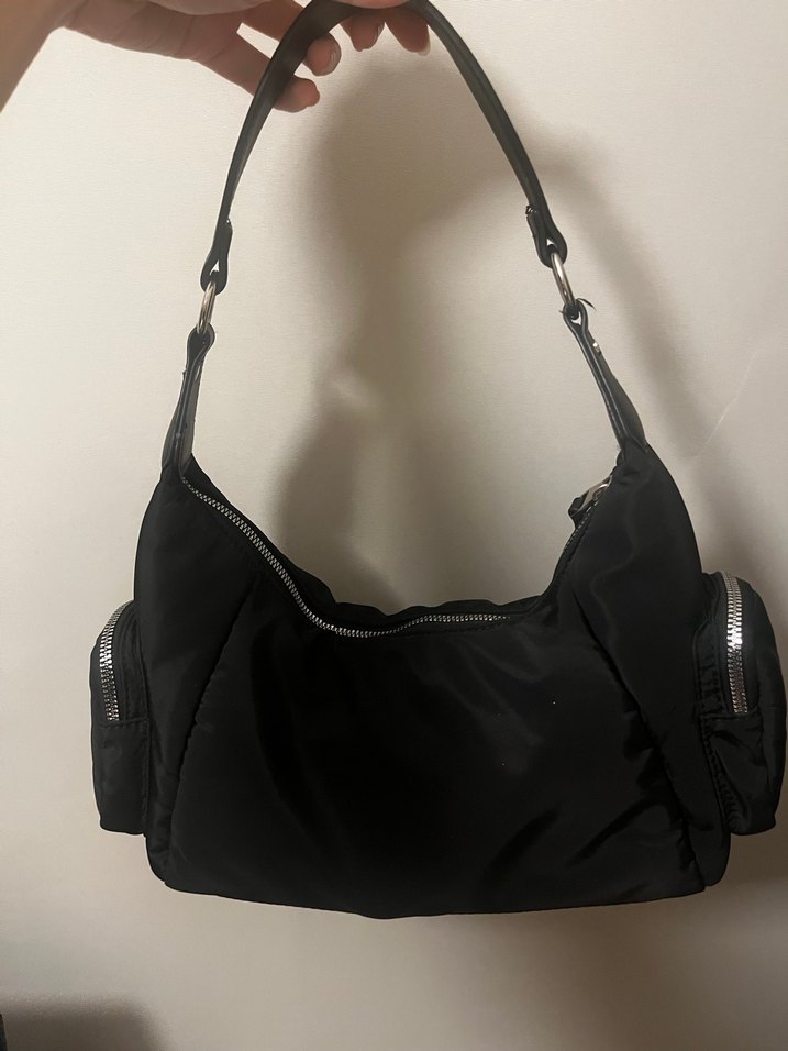 Siyah Deri Tokalı Kadın Çantası - Görsel 2