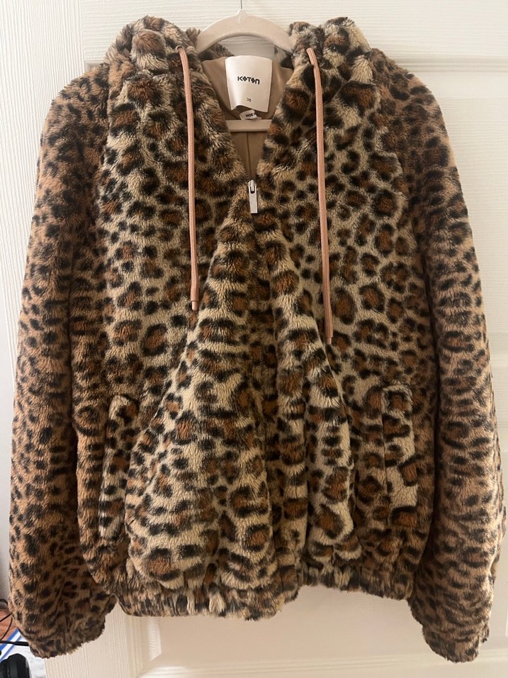 Koton Kapüşonlu Leopar Peluş Ceket - Görsel 4