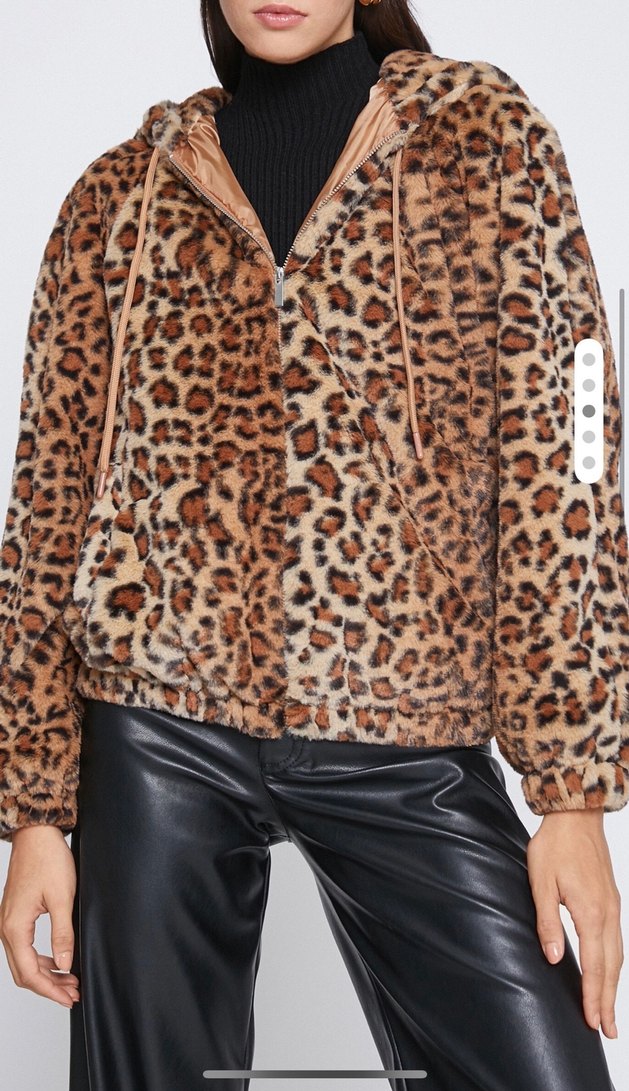 Koton Kapüşonlu Leopar Peluş Ceket - Görsel 2