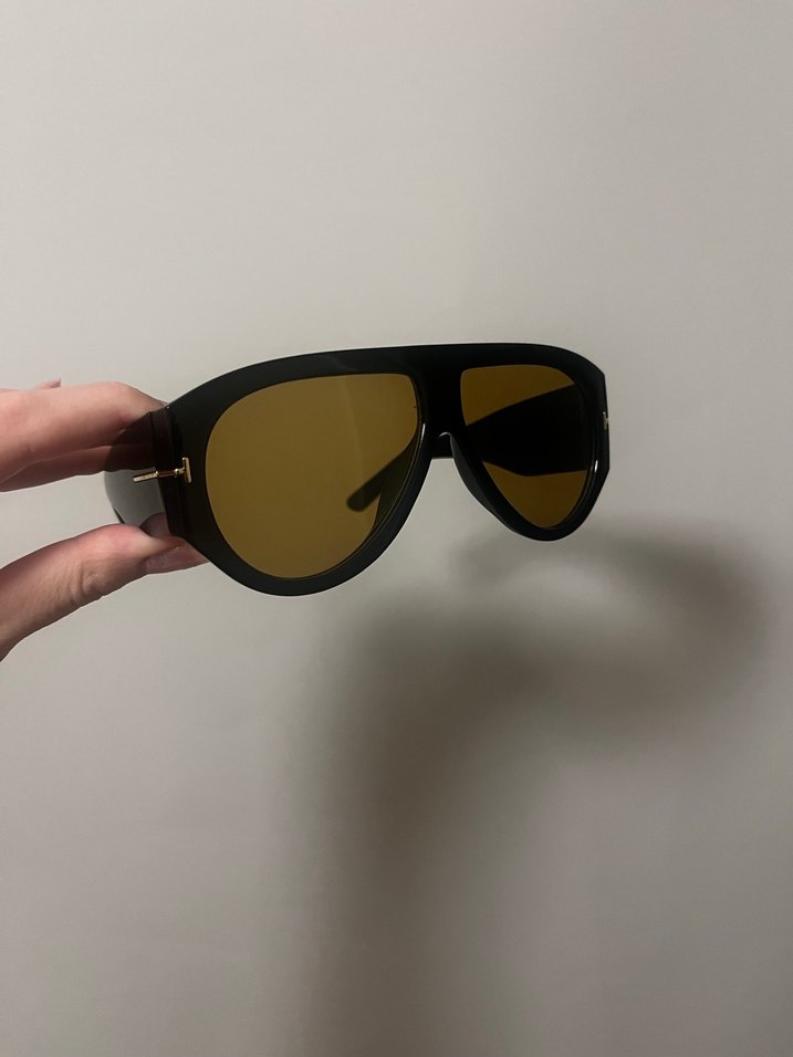 Tom Ford Muadili Güneş gözlüğü - Görsel 3